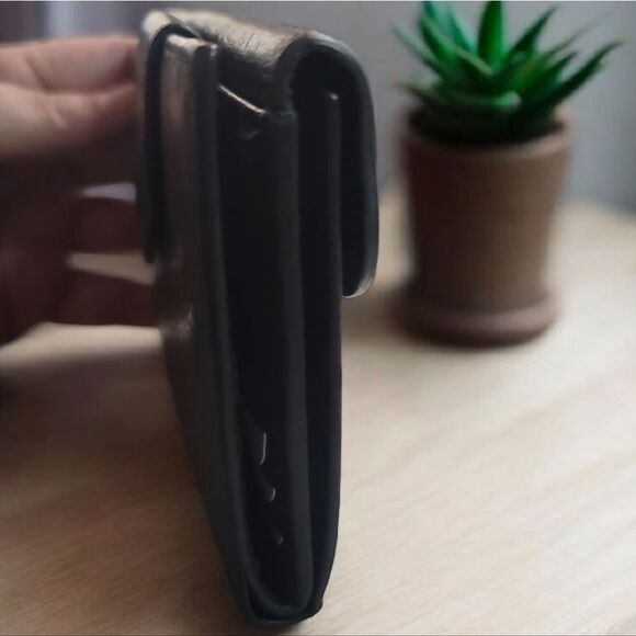 Mulberry Brown CALF SKIN Leather Wallet with Brass Buckle Hardware - Picture 5 of 12